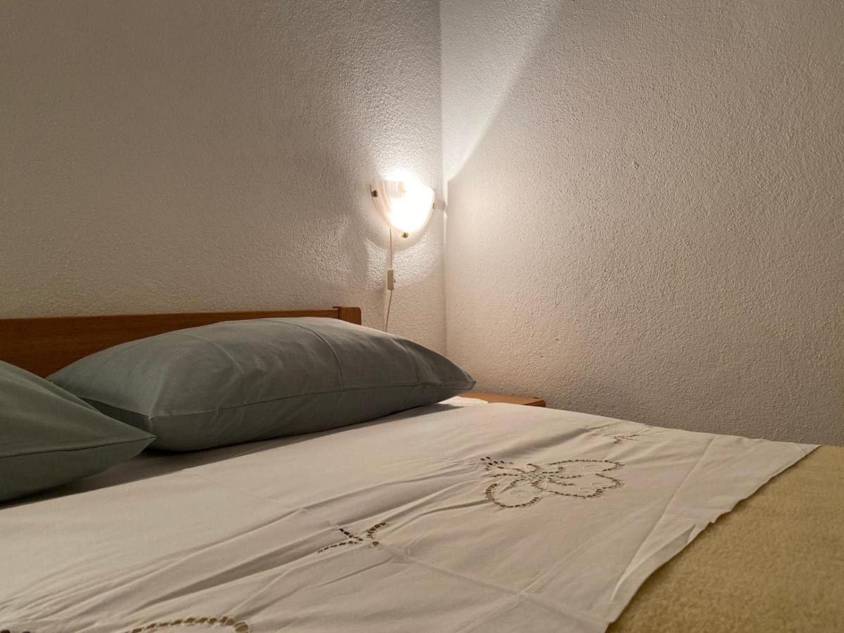The Ana Apartments Komiza Luaran gambar